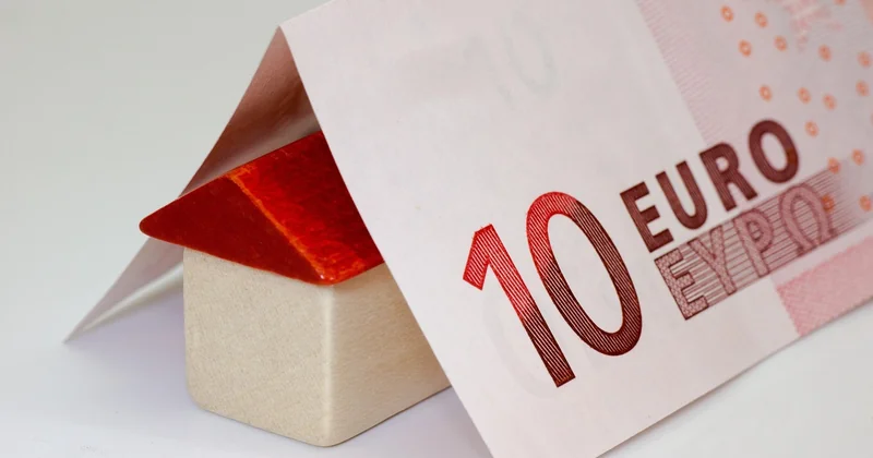 Comparatif des financements : banques locales contre courtiers en ligne